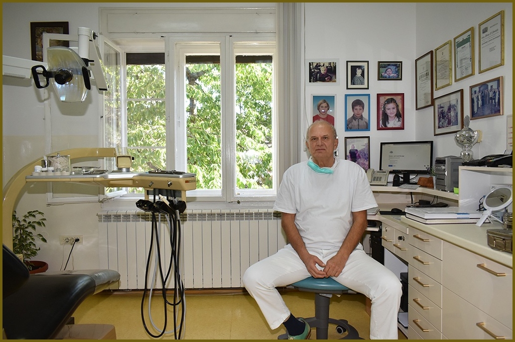 dr-milan-vukotic-ordinacija-oralna-hirurgija